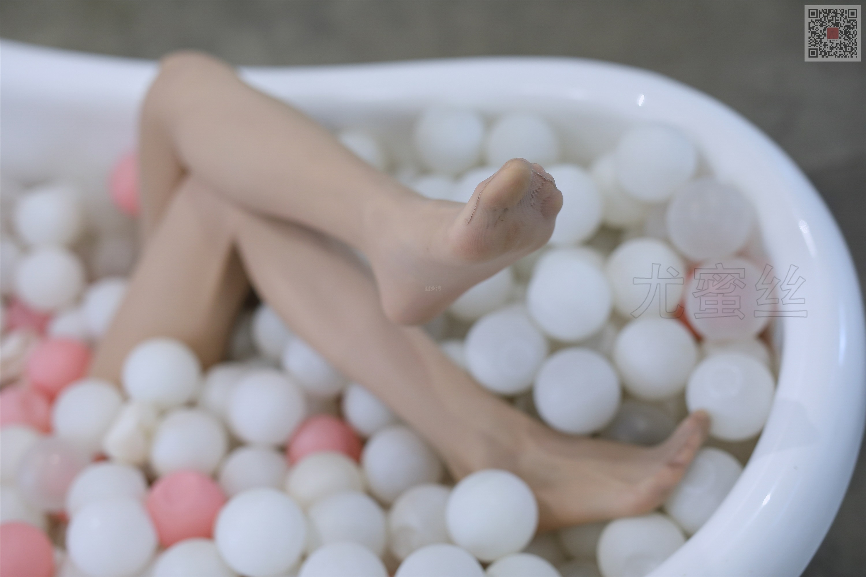 尤蜜丝 穿搭写真 NO.020